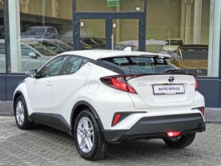 Toyota C-HR foto 7