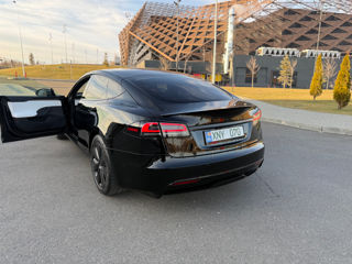 Tesla Model S foto 3