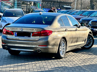 BMW 5 Series foto 4