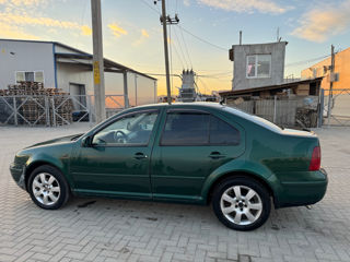 Volkswagen Bora foto 4