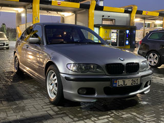 BMW 3 Series foto 8