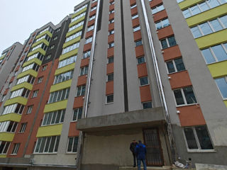 Apartament cu 3 camere, 127 m², Sculeni, Chișinău