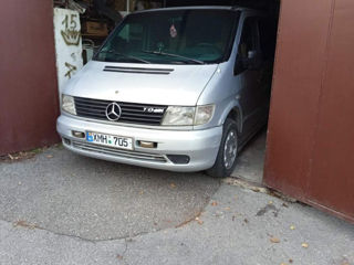 Mercedes Vito foto 2