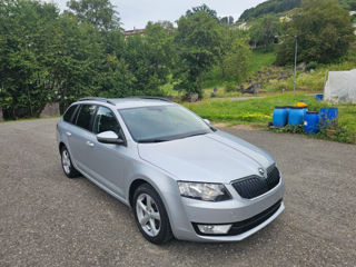 Skoda Octavia foto 3