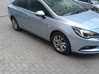 Opel Astra foto 3