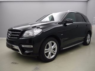 Mercedes ML Class foto 1