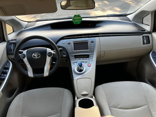 Toyota Prius foto 8