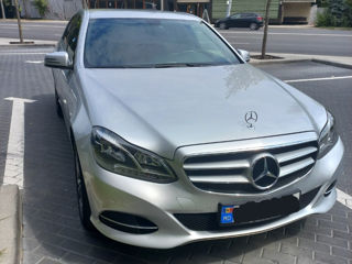 Mercedes E-Class foto 3