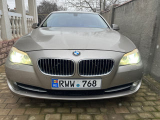 BMW 5 Series foto 5