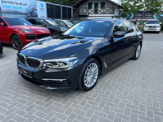 BMW 5 Series foto 2