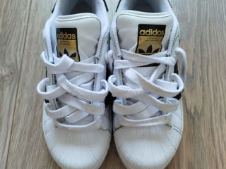 Adidas Superstar