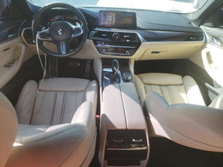 BMW 5 Series foto 8