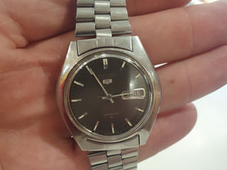 Vintage Seiko 5 automatic