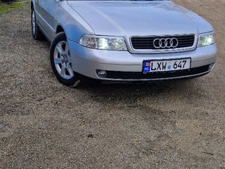 Audi A4 foto 2