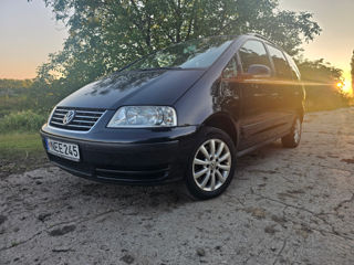 Volkswagen Sharan foto 9