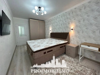 Apartament cu 2 camere, 70 m², Buiucani, Chișinău foto 4