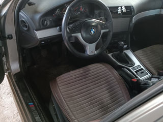 BMW 5 Series foto 4