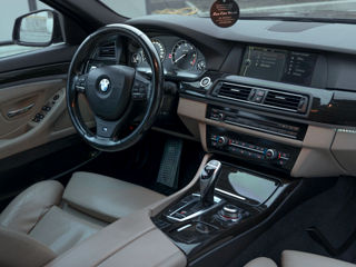 BMW 5 Series foto 17