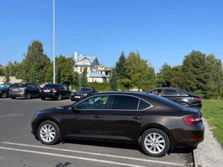 Skoda Superb foto 3