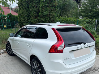 Volvo XC60 foto 6