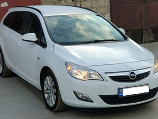 Opel Astra foto 2