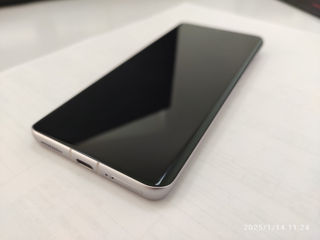 Xiaomi 12 8/256 пару месяцев foto 6