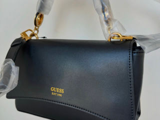 Продам сумку от Guess! Оригинал! foto 2