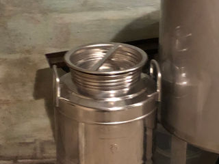 Vând butoaie inox 3 unit.cu vol.cate 100 litri,grosimea 1,5 mm,un butoi vol.25 litri foto 1