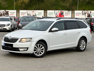 Skoda Octavia foto 3