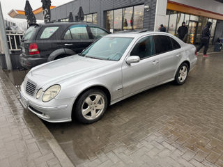 Mercedes E-Class