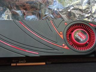 Radeon AMD R9 290X  4GB шина 512 бит