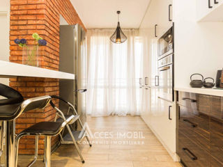Apartament cu 3 camere, 98 m², Centru, Chișinău foto 1