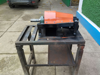 Шнековый измельчитель веток foto 2