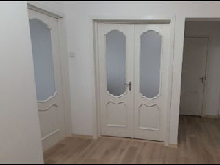 Apartament cu 3 camere, 71 m², Centru, Chișinău foto 3