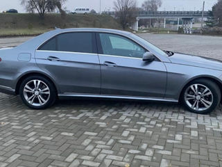 Mercedes E-Class foto 3