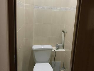 Se vinde apartament cu 2 odai! Urgent!!! foto 5