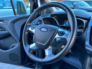 Ford Tourneo Connect foto 9