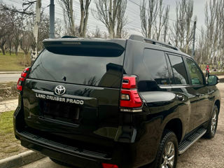 Toyota Land Cruiser Prado foto 4