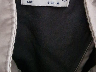 Levi's, mărimea XL, nouă foto 3