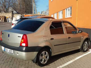 Dacia Logan foto 5