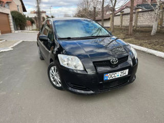 Toyota Auris foto 3