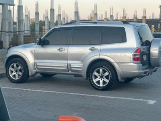 Mitsubishi Montero Sport foto 10