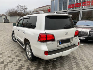 Lexus LX Series foto 3