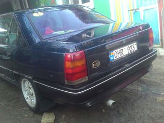 Opel Omega foto 3