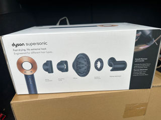 Dyson supersonic