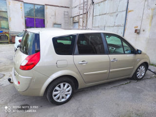 Renault Grand Scenic foto 4