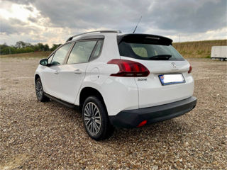 Peugeot 2008 foto 6