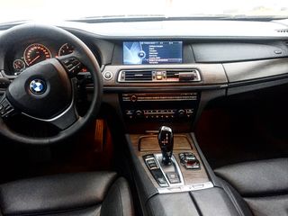 BMW 7 Series foto 4