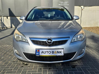 Opel Astra foto 2