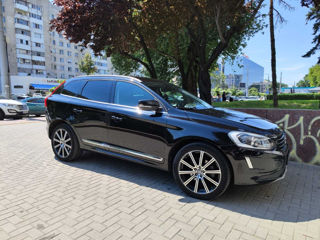 Volvo XC60 foto 8